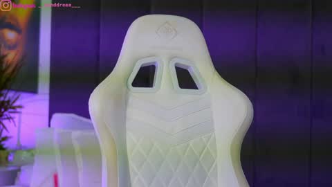 Snapshot of perfectt33n chatting on November 26, 2025, 4:19 pm Dee online show from November 26, 2025, 4:19 pm