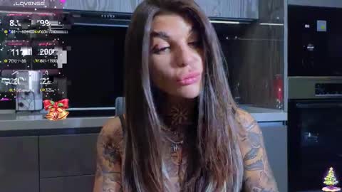 Snapshot of perfecttbaby77n chatting on December 30, 2024, 7:21 pm Anna online show from December 30, 2024, 7:21 pm