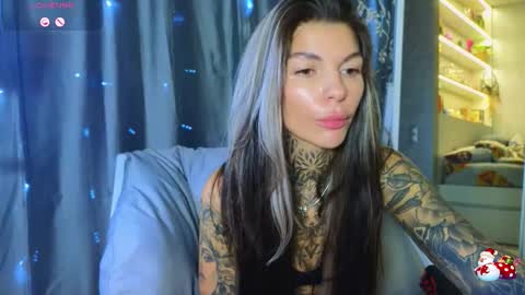 Snapshot of perfecttbaby77n chatting on January 16, 2026, 11:14 am Anna online show from January 16, 2026, 11:14 am