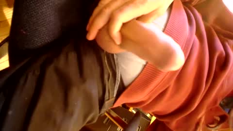 Snapshot of perkele3333 chatting on September 15, 2025, 3:12 pm perkele3333 online show from September 15, 2025, 3:12 pm