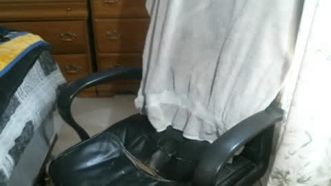 Snapshot of perkymalenipples chatting on April 14, 2026, 1:50 pm perkymalenipples online show from April 14, 2026, 1:50 pm