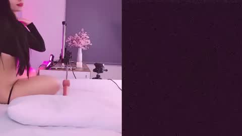 perla_cm online show from July 10, 2026, 10:51 am