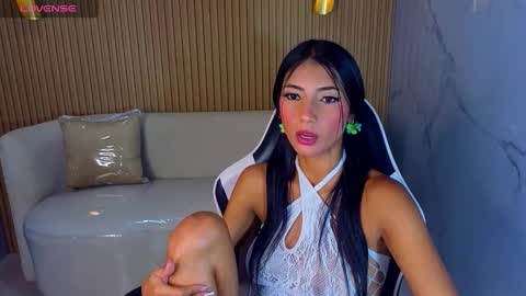 perla_moon_tx online show from March 2, 2026, 12:34 pm