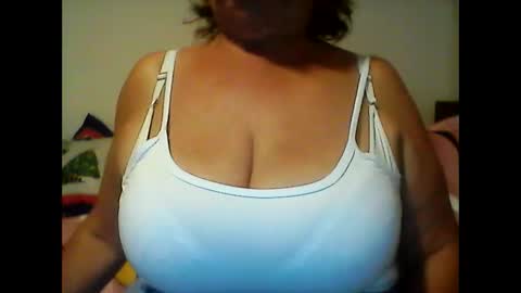 Snapshot of perlita070822 chatting on January 1, 2025, 6:58 am perlita070822 online show from January 1, 2025, 6:58 am