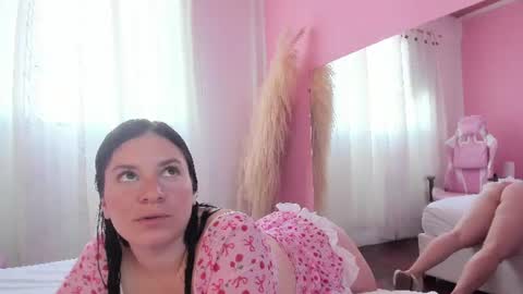 Snapshot of persefone_saira chatting on June 13, 2026, 12:14 pm Marie online show from June 13, 2026, 12:14 pm