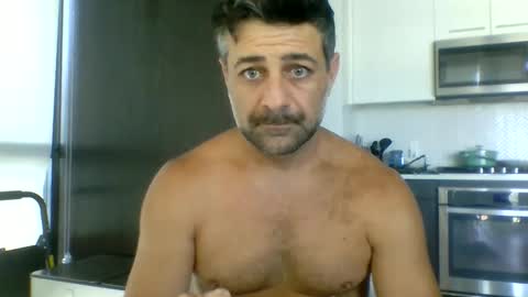 persianprince546 online show from May 31, 2026, 6:09 pm