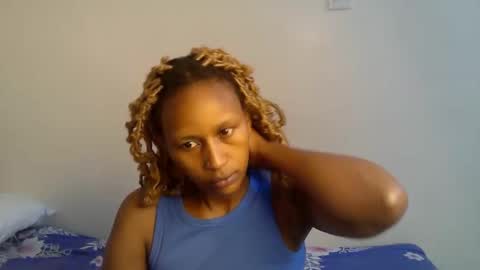 peru_queen online show from March 27, 2026, 12:16 pm