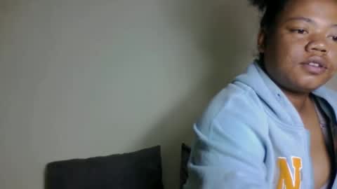 Perversah online show from May 3, 2026, 7:53 pm