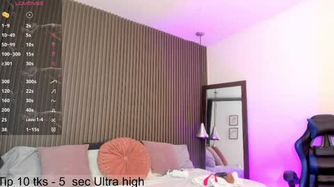 Lizza online show from May 13, 2026, 11:29 am