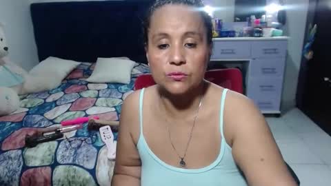 Snapshot of pervert_mommy_x chatting on May 5, 2026, 9:50 am SAMY online show from May 5, 2026, 9:50 am