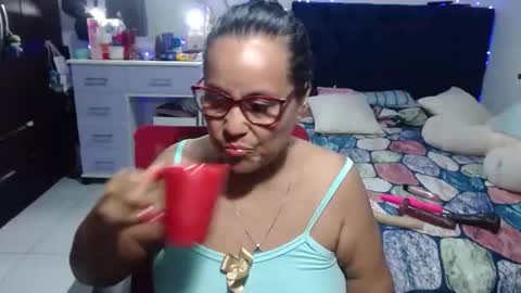 Snapshot of pervert_mommy_x chatting on May 30, 2026, 10:45 am SAMY online show from May 30, 2026, 10:45 am