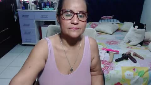Snapshot of pervert_mommy_x chatting on July 29, 2026, 10:02 am SAMY online show from July 29, 2026, 10:02 am