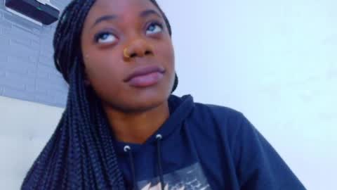 pervert_shydoll online show from April 28, 2026, 3:00 am