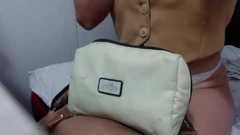 Snapshot of pervertt_nicole chatting on February 16, 2025, 2:10 pm Nicole online show from February 16, 2025, 2:10 pm