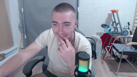 pes1ko online show from March 1, 2026, 8:00 pm