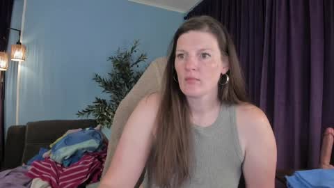 Kelly online show from April 22, 2026, 11:34 am