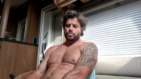 Snapshot of pete_le_meat chatting on June 14, 2026, 7:54 am pete_le_meat online show from June 14, 2026, 7:54 am