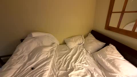 Pete online show from February 25, 2025, 10:07 pm