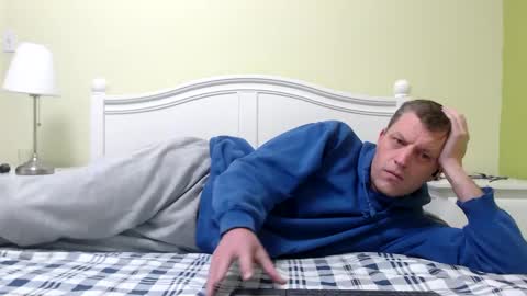 Snapshot of peter21122 chatting on January 22, 2025, 11:43 pm Peter2112 online show from January 22, 2025, 11:43 pm