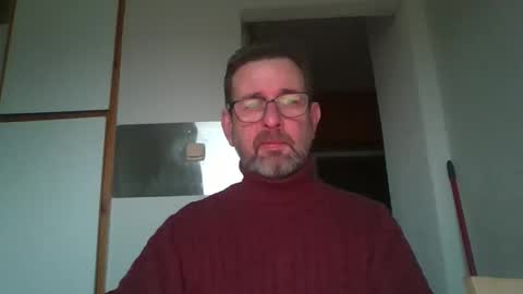 Snapshot of peter50only4you chatting on December 15, 2025, 7:34 am peter50only4you online show from December 15, 2025, 7:34 am