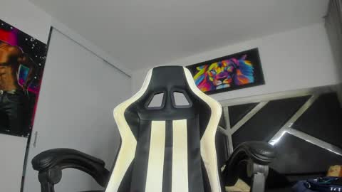 PeterColeman online show from December 12, 2024, 12:59 am