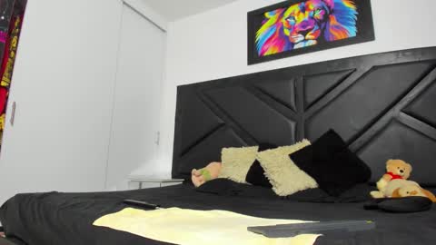 PeterColeman online show from September 19, 2025, 4:03 am