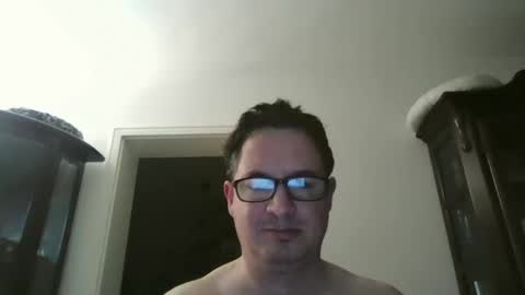 Peter online show from March 4, 2025, 9:32 pm