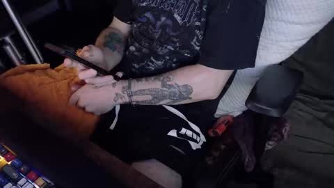 Snapshot of peterbeater2 chatting on November 23, 2025, 2:39 pm peterbeater2 online show from November 23, 2025, 2:39 pm