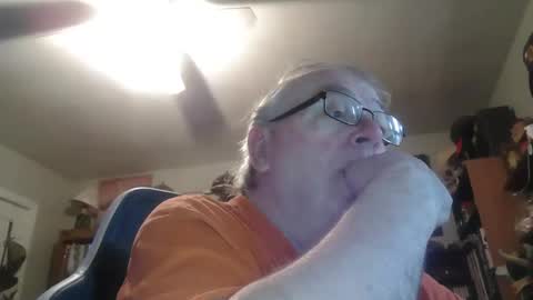 peterinohio57 online show from May 2, 2026, 11:48 am