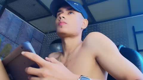 Snapshot of petersanders1 chatting on December 1, 2025, 11:48 am petersanders1 online show from December 1, 2025, 11:48 am