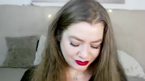 Snapshot of petersemily chatting on December 12, 2024, 4:21 pm Peters Emily online show from December 12, 2024, 4:21 pm