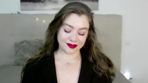 Snapshot of petersemily chatting on January 9, 2025, 2:18 pm Peters Emily online show from January 9, 2025, 2:18 pm