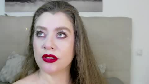 Snapshot of petersemily chatting on January 15, 2025, 10:24 pm Peters Emily online show from January 15, 2025, 10:24 pm