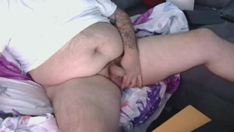 Snapshot of petit1985 chatting on December 18, 2025, 7:09 pm Francescco online show from December 18, 2025, 7:09 pm