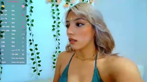 petite_blossom4 online show from July 20, 2026, 1:09 am