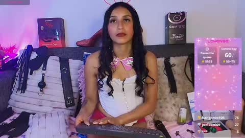 Snapshot of petite_pepper18 chatting on May 26, 2026, 3:30 pm petite_pepper18 online show from May 26, 2026, 3:30 pm