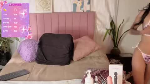 Snapshot of petite_pepper18 chatting on June 17, 2026, 7:59 pm petite_pepper18 online show from June 17, 2026, 7:59 pm