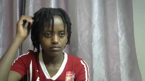 petite_star2 online show from January 17, 2026, 4:50 am