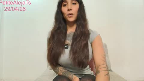 Snapshot of petitealejats chatting on April 29, 2026, 10:49 pm PetiteAlejaTs online show from April 29, 2026, 10:49 pm