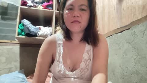Snapshot of petiteasian_angel chatting on May 7, 2026, 8:36 pm Hanna online show from May 7, 2026, 8:36 pm