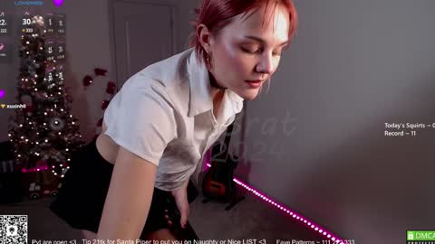 PiperAvery online show from December 27, 2024, 1:43 am