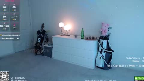 Snapshot of petitebrat chatting on June 11, 2026, 2:59 pm PiperAvery online show from June 11, 2026, 2:59 pm