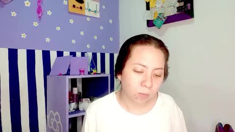 danna online show from June 3, 2026, 5:32 am
