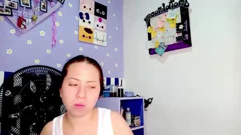 danna online show from June 7, 2026, 5:22 am