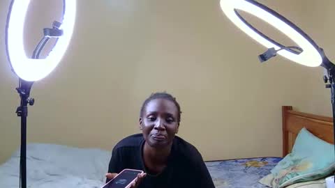 Snapshot of petitekittyy chatting on March 1, 2026, 7:38 pm Kitty online show from March 1, 2026, 7:38 pm