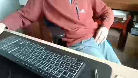 Snapshot of petitwilly chatting on March 13, 2026, 10:00 am petitwilly online show from March 13, 2026, 10:00 am