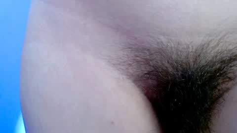 i.. .U can call me Nick ....    Help me to reach 200 thumbs up online show from January 14, 2025, 2:19 am