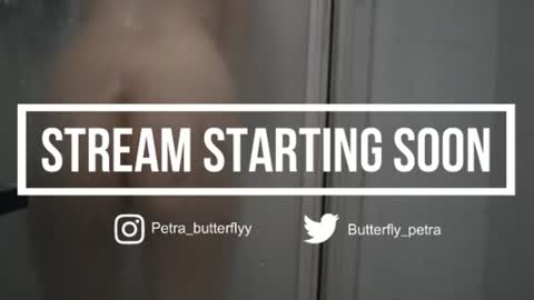 Snapshot of petra_butterfly chatting on July 4, 2026, 12:06 am i.. .U can call me Nick .... Help me to reach 200 thumbs up online show from July 4, 2026, 12:06 am
