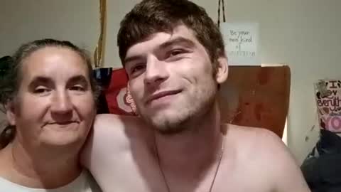 Snapshot of petraszkot chatting on July 21, 2026, 5:48 pm petraszkot online show from July 21, 2026, 5:48 pm