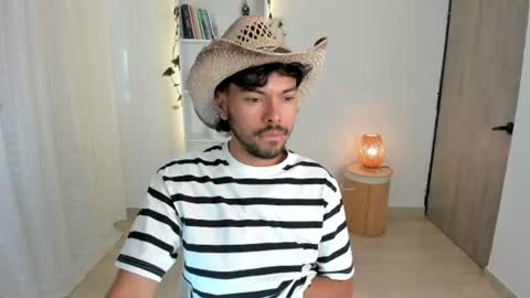 Snapshot of pettercat chatting on July 27, 2026, 1:29 pm Pettercat online show from July 27, 2026, 1:29 pm